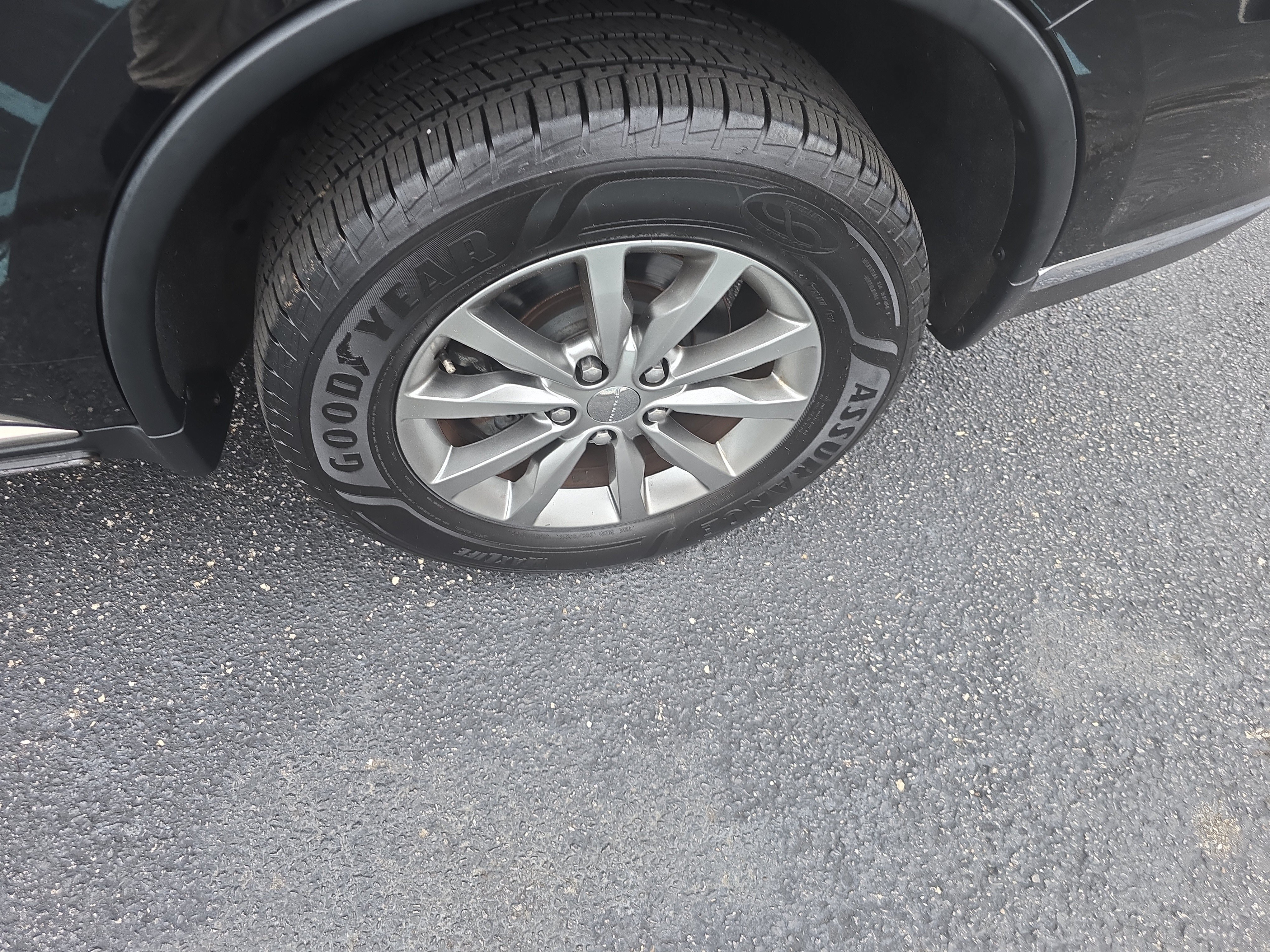 Used 2018 Dodge Durango AWD image 10