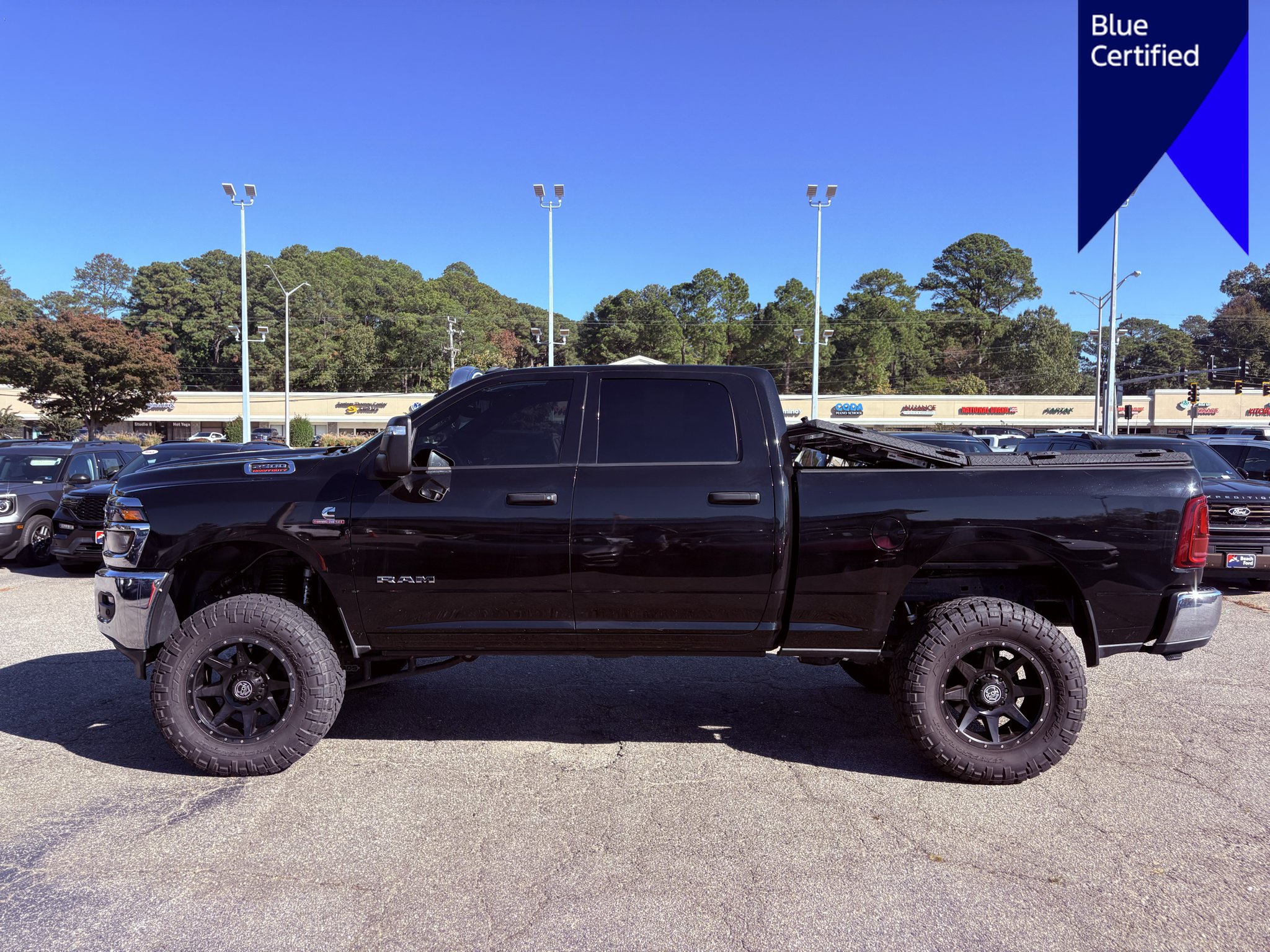Used 2025 RAM 2500 Big Horn AWD/4WD image 8