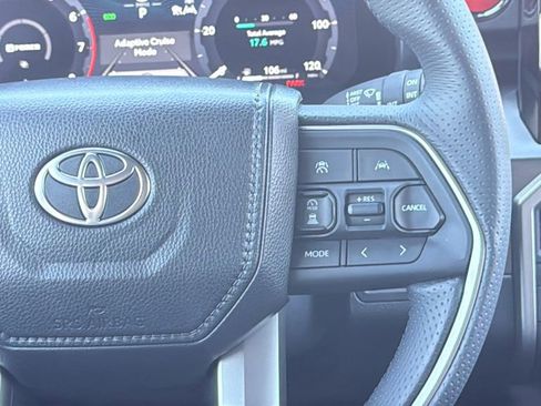 Certified 2026 Toyota 4Runner TRD Off-Road Premium AWD/4WD image 22