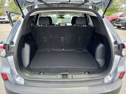 Used 2022 Ford Escape SE FWD image 23