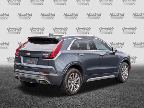 Used 2019 Cadillac XT4 Premium Luxury w/ Cold Weather Package FWD image 10