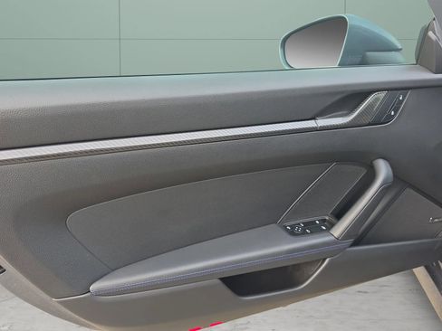 Used 2025 Porsche 911 Carrera T image 17