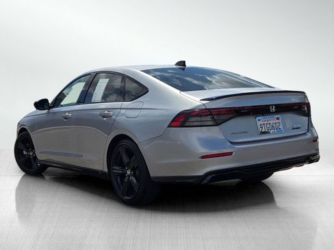 Used 2024 Honda Accord Sport image 9