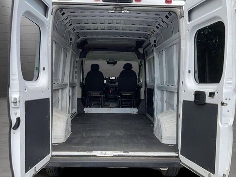 Used 2022 RAM ProMaster 2500 FWD image 25