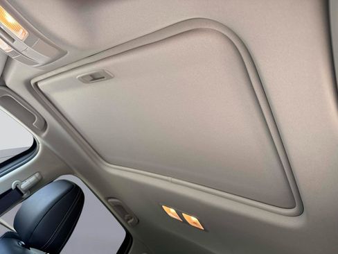 Certified 2025 MAZDA CX-5 AWD 2.5 S w/ Preferred Package image 33