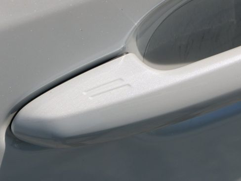 Used 2023 Toyota RAV4 SE AWD/4WD image 16