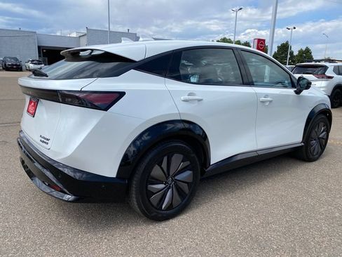 Used 2024 Nissan Ariya AWD image 5