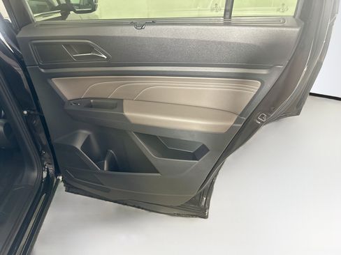 Used 2021 Volkswagen Atlas SE FWD image 31