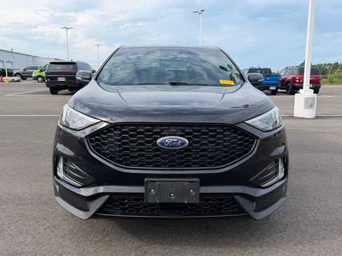 Used 2020 Ford Edge ST-Line w/ Cold Weather Package FWD image 2