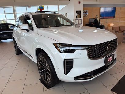 New 2026 Volvo XC90 T8 Plus w/ Protection Package Premier