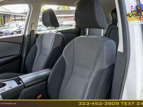 Used 2021 Nissan Rogue SV FWD image 12