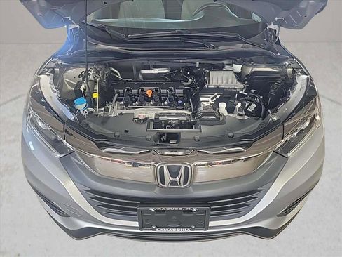 Used 2022 Honda HR-V LX image 9