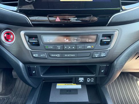 Certified 2023 Honda Passport TrailSport image 24