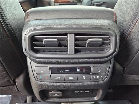 New 2026 Honda Ridgeline Black Edition image 18