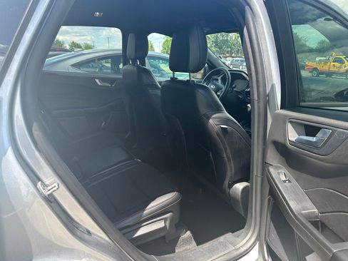 Used 2024 Ford Escape ST-Line AWD/4WD image 8