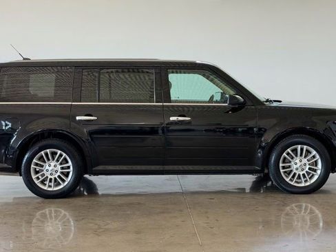 Used 2018 Ford Flex SEL w/ Equipment Group 202A FWD image 8
