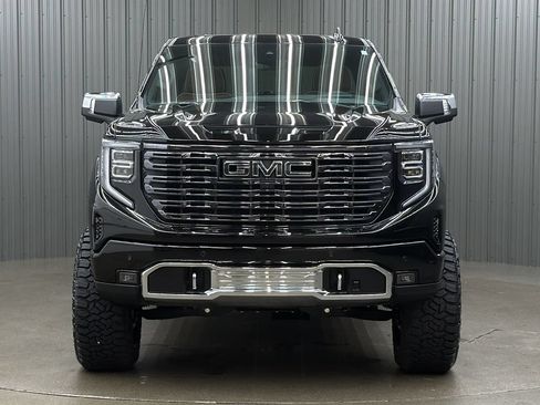 Used 2026 GMC Sierra 1500 Denali Ultimate AWD/4WD image 8