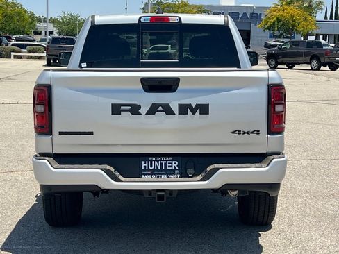 New 2026 RAM 1500 Big Horn w/ Night Edition AWD/4WD image 6