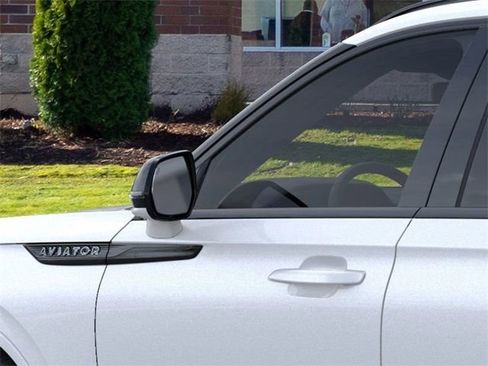New 2025 Lincoln Aviator Black Label w/ Jet Appearance Package image 20