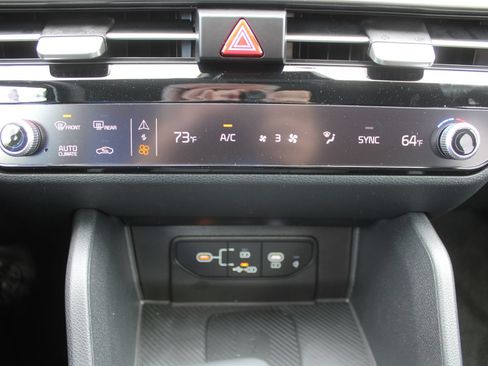 New 2026 Kia Sportage SX FWD image 43
