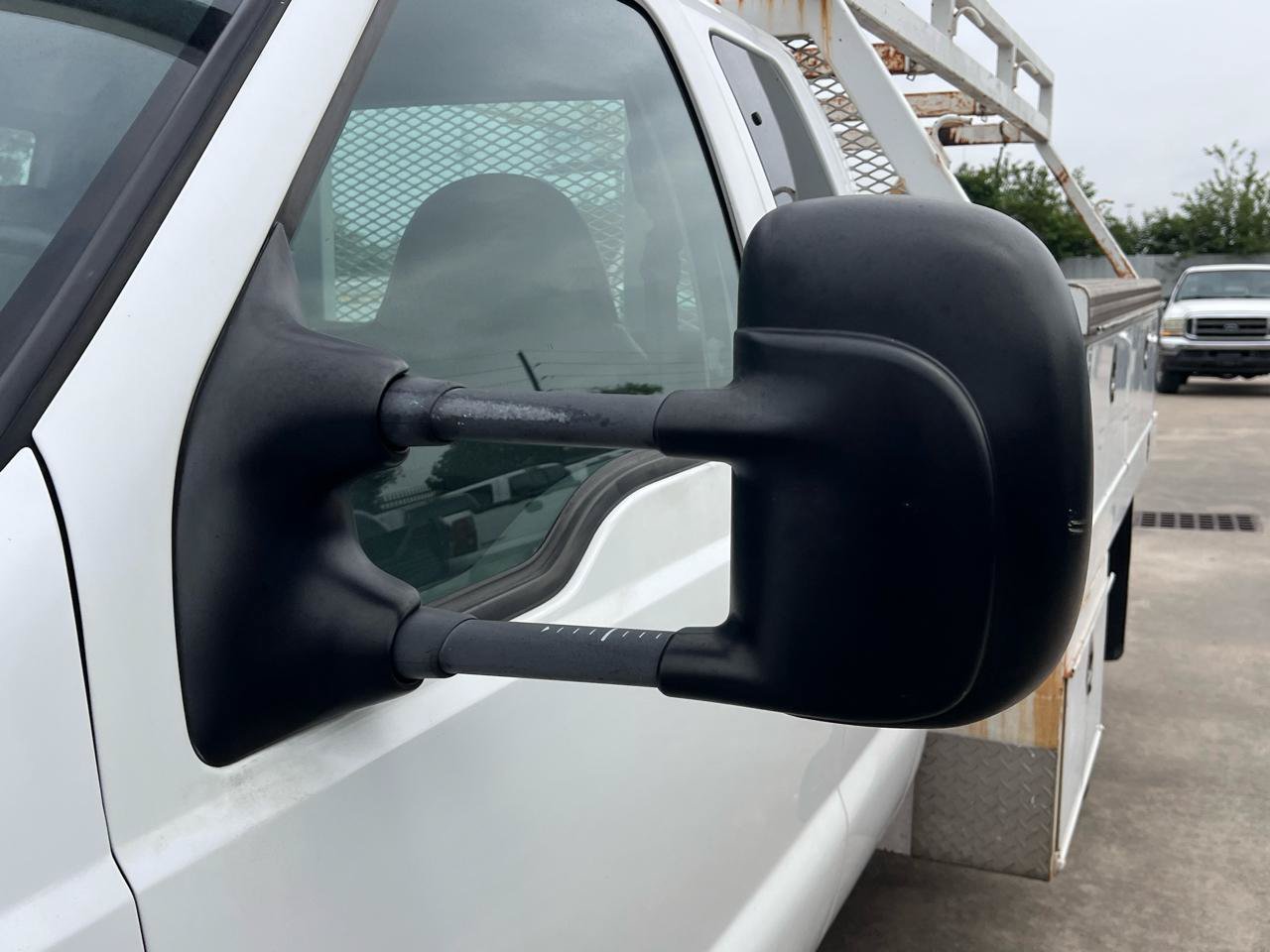 Used 2001 Ford F350 XL RWD image 27