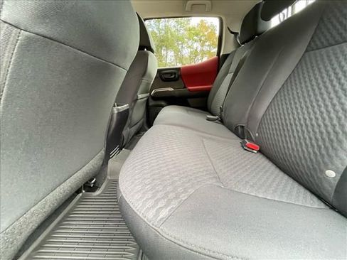 Used 2022 Toyota Tacoma SR5 image 24