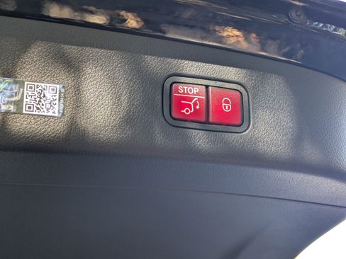 New 2026 Mercedes-Benz GLC 300 image 13