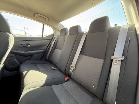 Used 2024 Nissan Sentra SV image 7