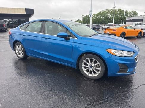 Used 2020 Ford Fusion SE FWD image 6