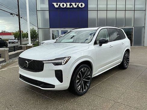 New 2026 Volvo XC90 B6 Ultra w/ Protection Package Premier AWD/4WD image 3