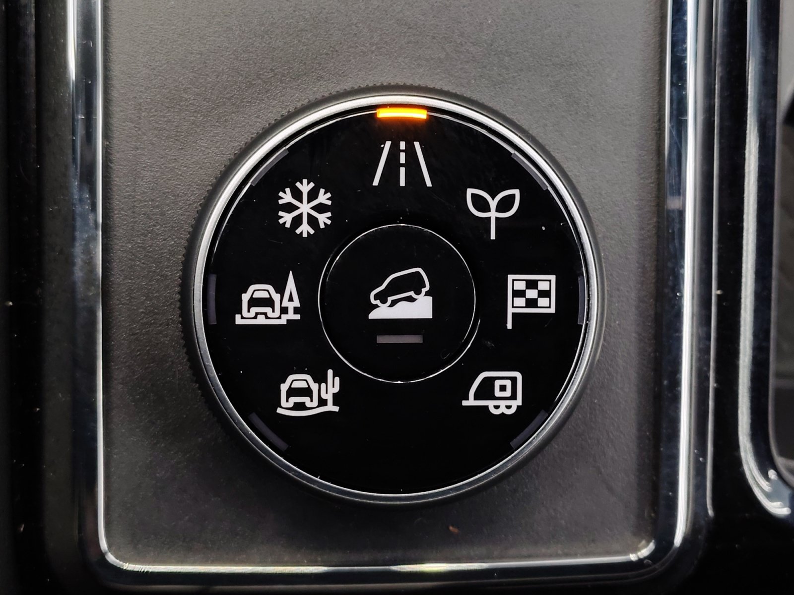 Used 2024 Nissan Pathfinder Rock Creek AWD/4WD image 35