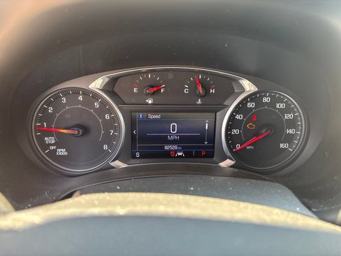 Used 2022 GMC Terrain SLE FWD image 8