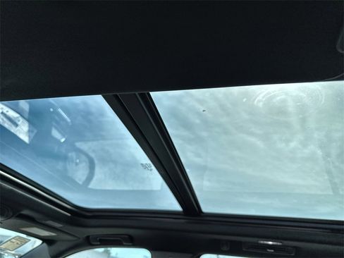 New 2026 GMC Yukon XL Denali Ultimate w/ LPO, Floor Liner Package image 19