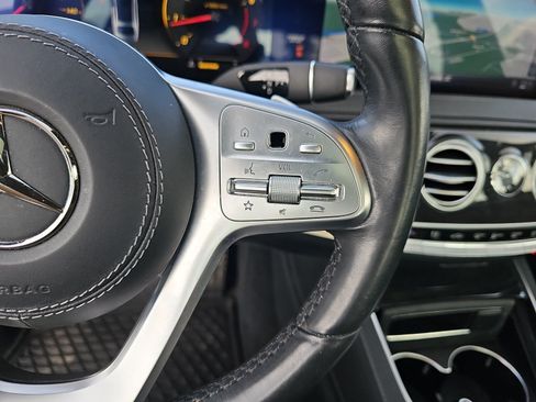 Used 2020 Mercedes-Benz S 450 Sedan image 38