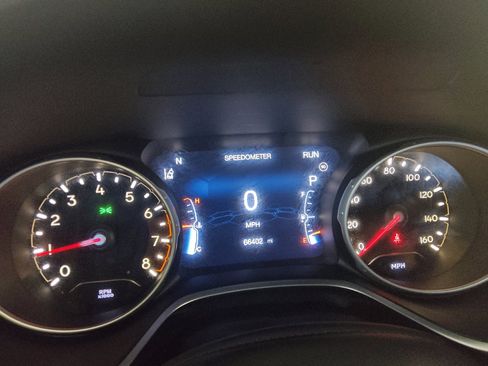 Used 2018 Jeep Compass Latitude w/ Popular Equipment Group AWD/4WD image 23