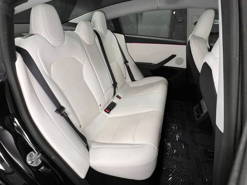 Used 2025 Tesla Model 3 Long Range image 23