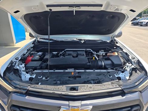 Used 2024 Chevrolet Colorado LT w/ LT Convenience Package III RWD image 55