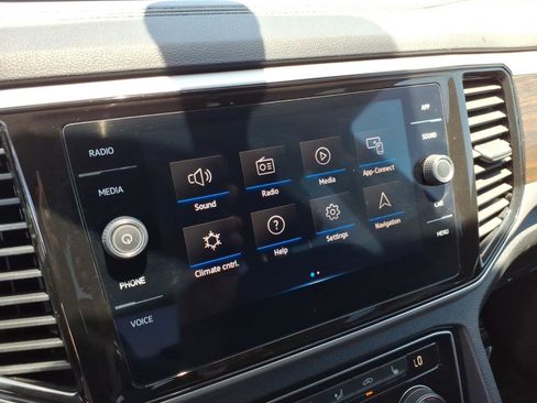 Certified 2023 Volkswagen Atlas SE AWD/4WD image 28