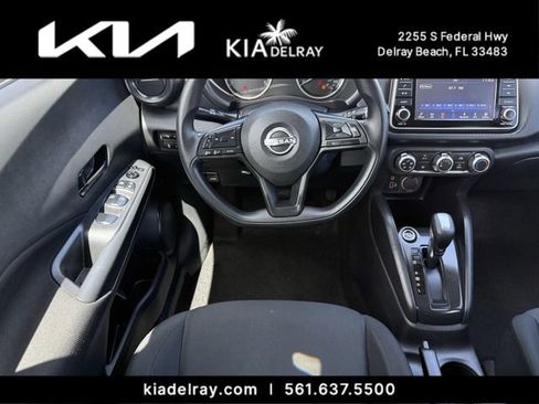Used 2023 Nissan Kicks S image 11