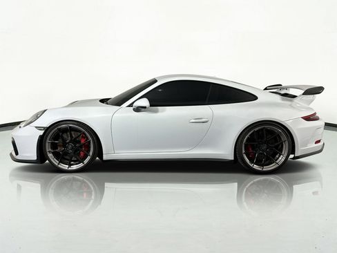 Used 2018 Porsche 911 GT3 w/ Sport Chrono Package image 5