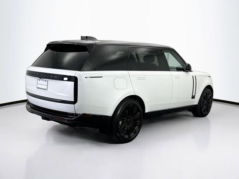 New 2026 Land Rover Range Rover Long Wheelbase SE image 5