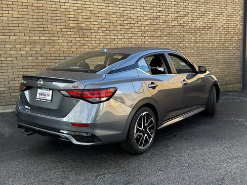 New 2025 Nissan Sentra SR image 14