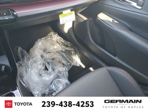 New 2026 Toyota Prius Plug-In Hybrid FWD image 27