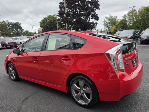 Used 2015 Toyota Prius Persona Series FWD image 7