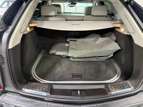Used 2015 Cadillac SRX Luxury w/ Driver Awareness Package AWD/4WD image 31