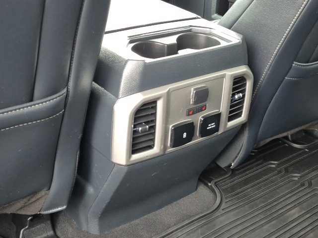 Used 2022 Ford F250 Lariat w/ Black Appearance Package AWD/4WD image 17