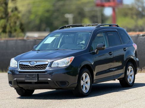 Used 2015 Subaru Forester 2.5i Premium w/ All-Weather Package image 6