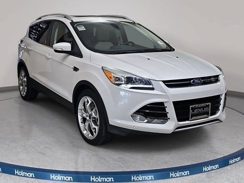 Used 2015 Ford Escape Titanium w/ Equipment Group 301A AWD/4WD image 4