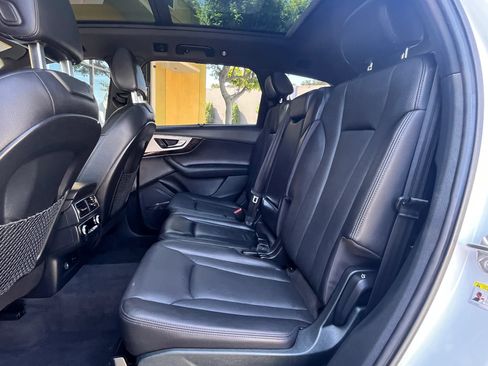 Used 2019 Audi Q7 2.0T Premium Plus w/ Premium Plus Package AWD/4WD image 14