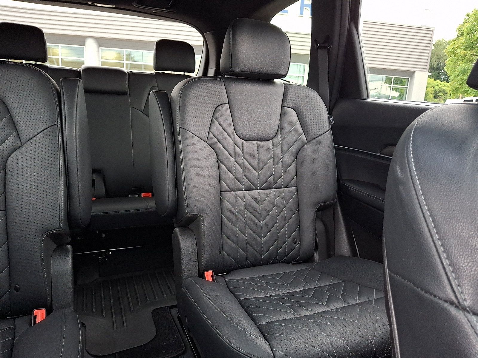 Used 2024 Kia Telluride EX X-Line AWD/4WD image 19